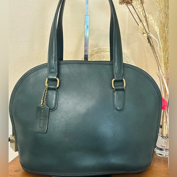 Coach Handbags - COACH Vintage ‘94 Pelham Zip Satchel in Bottle Green